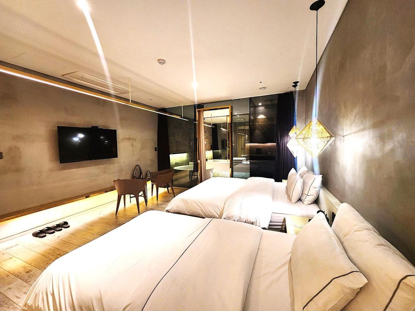 Ischia Hotel ยงอิน ภายนอก รูปภาพ